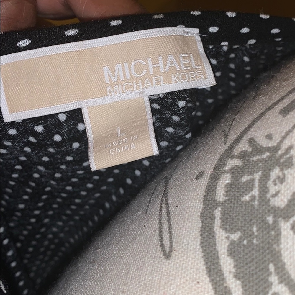 Michael Kors dotted blouse - Picture 3 of 4